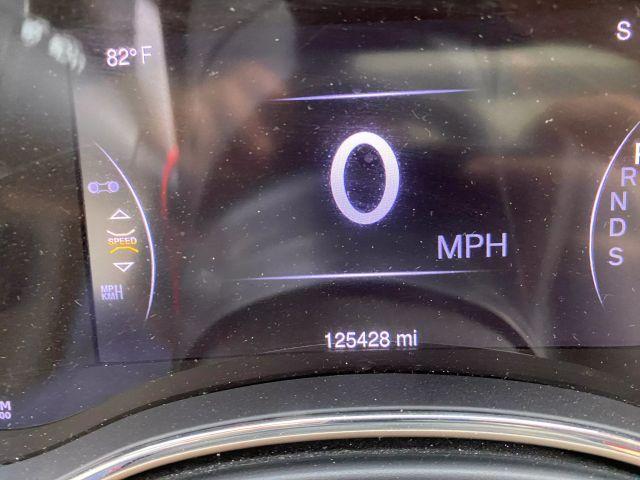 used 2015 Jeep Grand Cherokee car, priced at $13,900