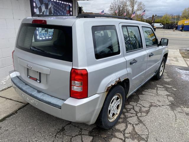 used 2007 Jeep Patriot car, priced at $2,900