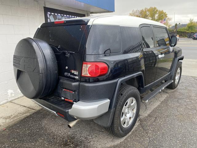 used 2010 Toyota FJ Cruiser car, priced at $15,900