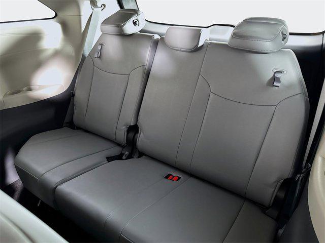 used 2023 Toyota Sienna car, priced at $39,995