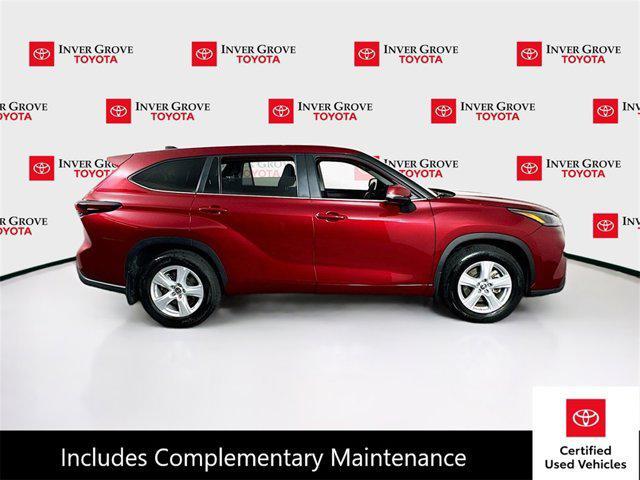 used 2024 Toyota Highlander car, priced at $42,995