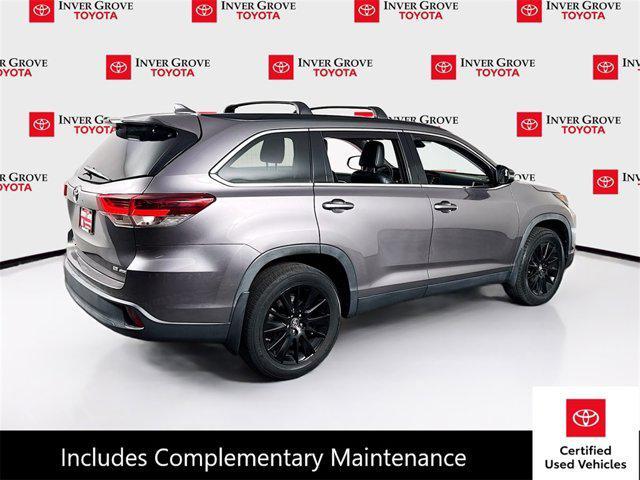 used 2019 Toyota Highlander car, priced at $27,995