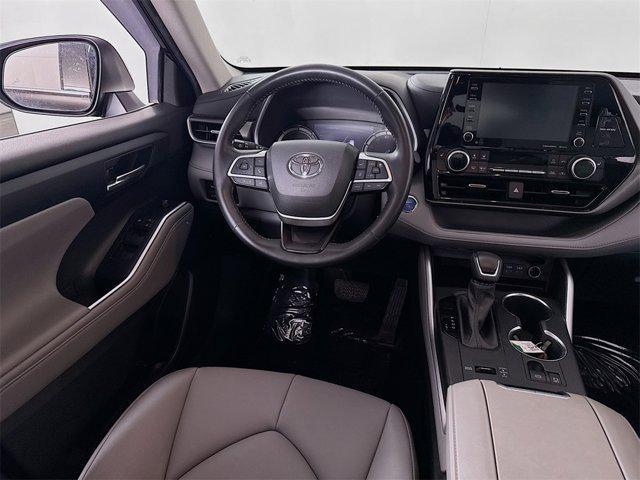 used 2022 Toyota Highlander Hybrid car, priced at $46,595