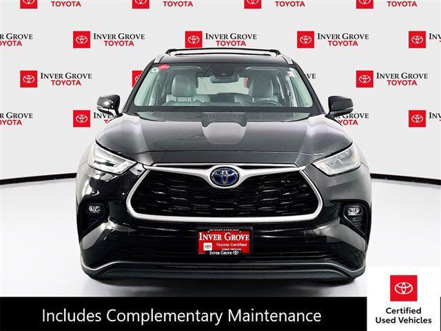 used 2022 Toyota Highlander Hybrid car, priced at $46,595