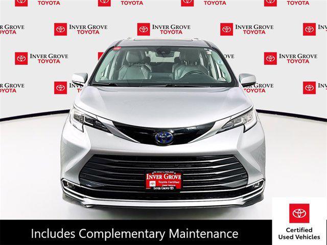 used 2022 Toyota Sienna car, priced at $43,495