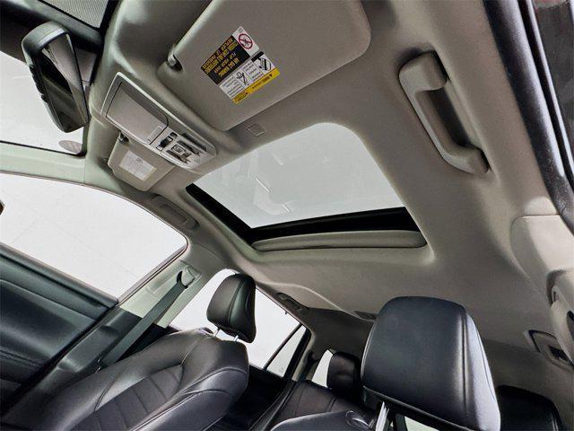 used 2022 Toyota Highlander car, priced at $37,695