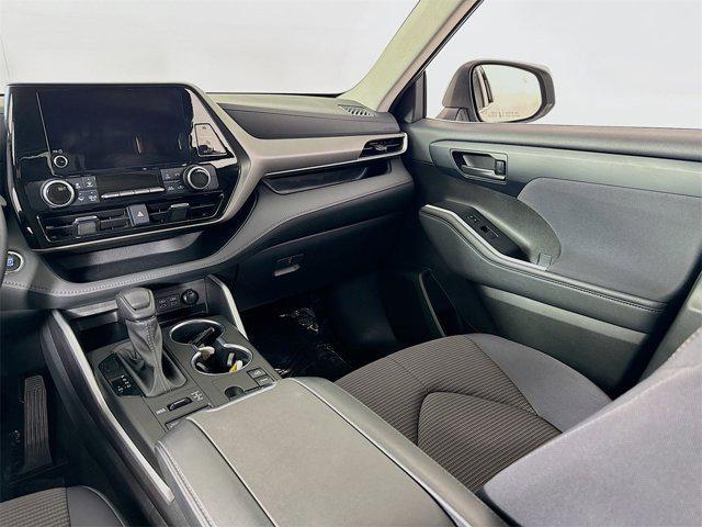 used 2023 Toyota Highlander car, priced at $36,995