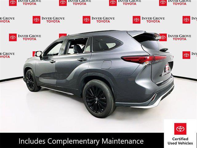used 2023 Toyota Highlander car, priced at $44,995