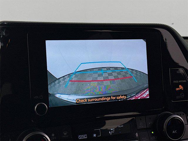 used 2023 Toyota Highlander car, priced at $44,995