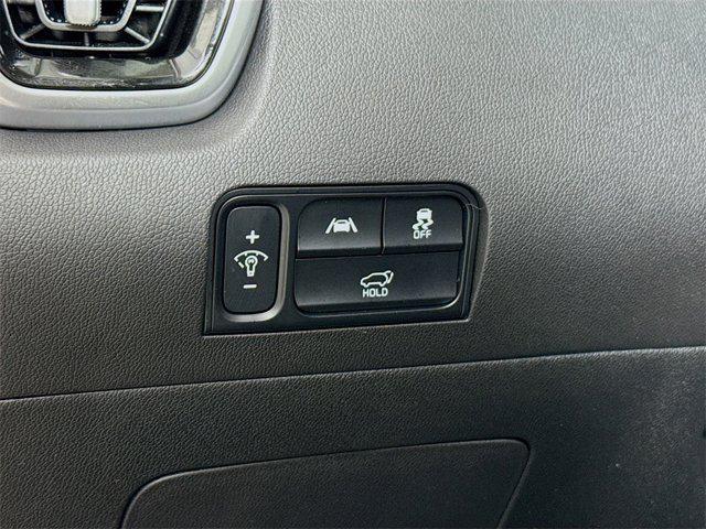 used 2022 Kia Sorento car, priced at $31,995
