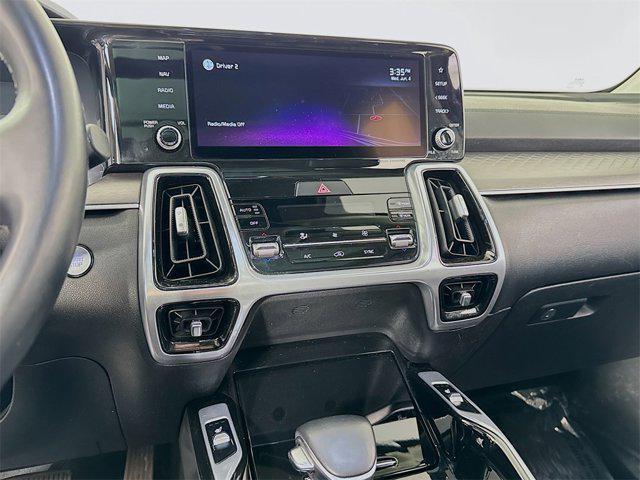 used 2022 Kia Sorento car, priced at $31,995