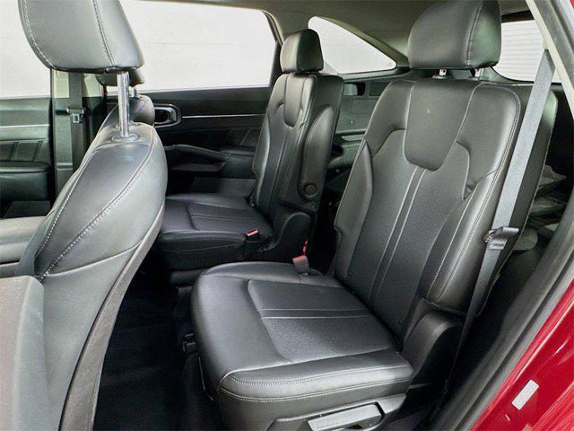 used 2022 Kia Sorento car, priced at $31,995