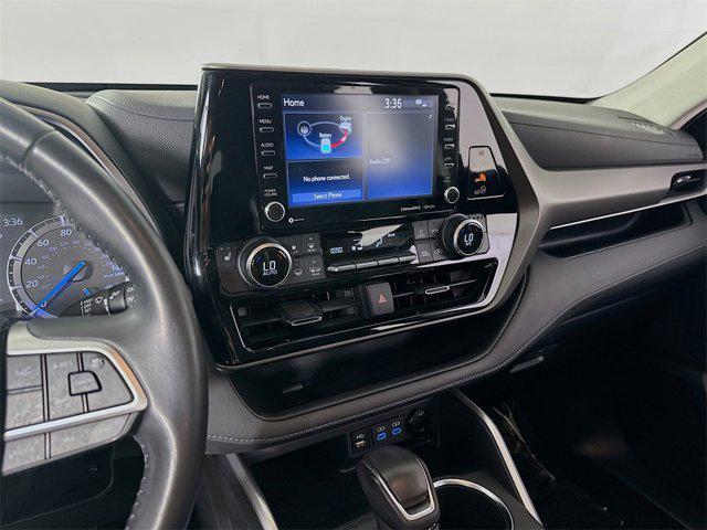 used 2022 Toyota Highlander Hybrid car, priced at $42,995
