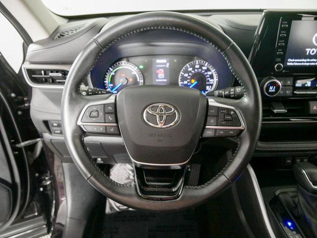 used 2021 Toyota Highlander Hybrid car, priced at $34,595