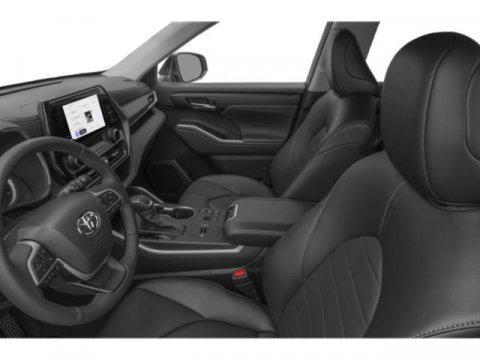 new 2025 Toyota Highlander Hybrid car, priced at $51,440