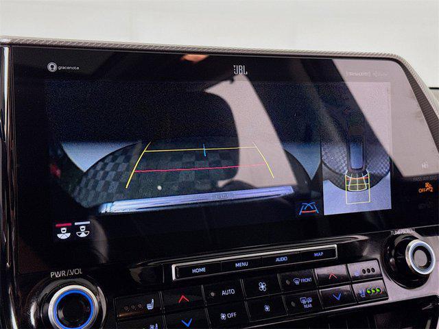 used 2022 Toyota Highlander car, priced at $44,995
