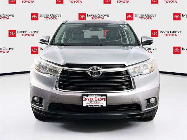 used 2016 Toyota Highlander car, priced at $19,995