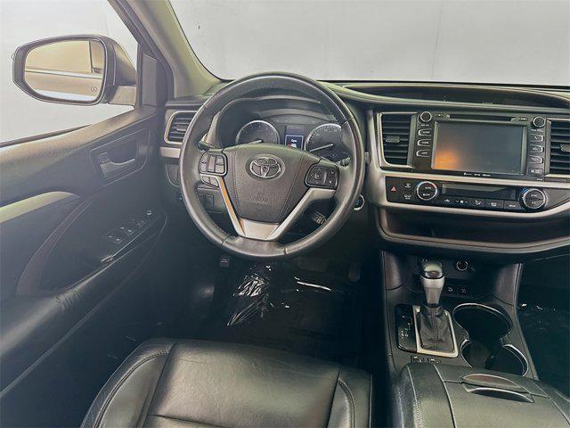 used 2016 Toyota Highlander car, priced at $19,995