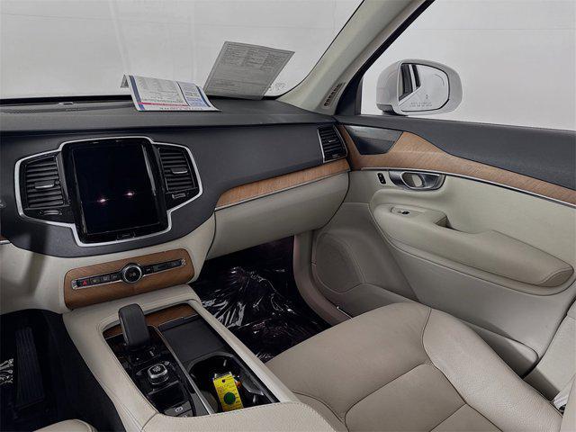 used 2022 Volvo XC90 Recharge Plug-In Hybrid car, priced at $46,995