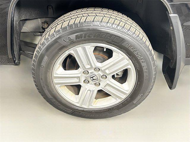 used 2013 Honda Ridgeline car, priced at $12,995