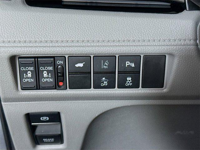 used 2020 Honda Odyssey car, priced at $29,995