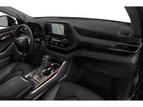 used 2020 Toyota Highlander car, priced at $32,995