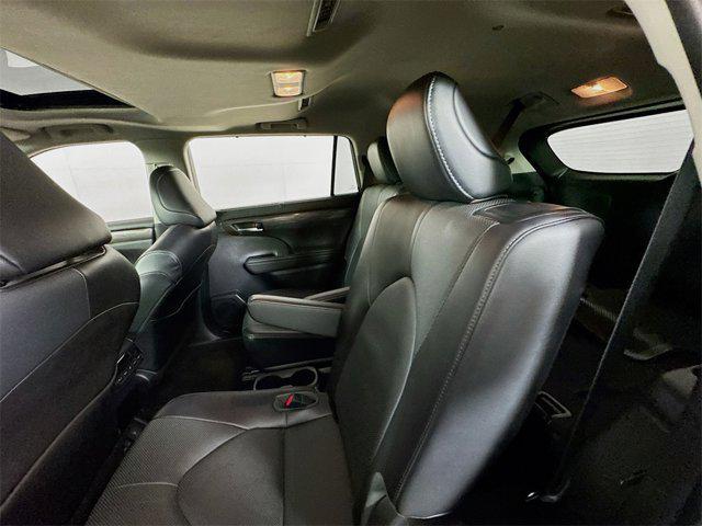 used 2023 Toyota Highlander car, priced at $44,995