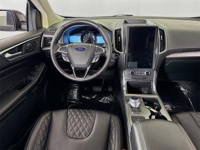 used 2024 Ford Edge car, priced at $30,595