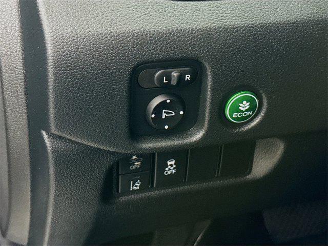 used 2022 Honda Pilot car, priced at $32,595