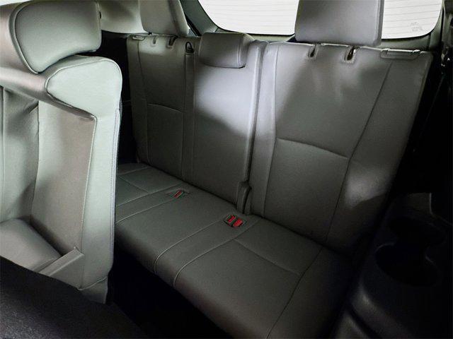 used 2022 Toyota Highlander car, priced at $39,995