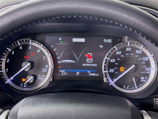 used 2022 Toyota Highlander car, priced at $39,995
