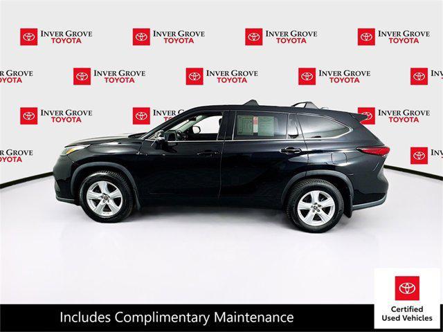 used 2022 Toyota Highlander car, priced at $29,995