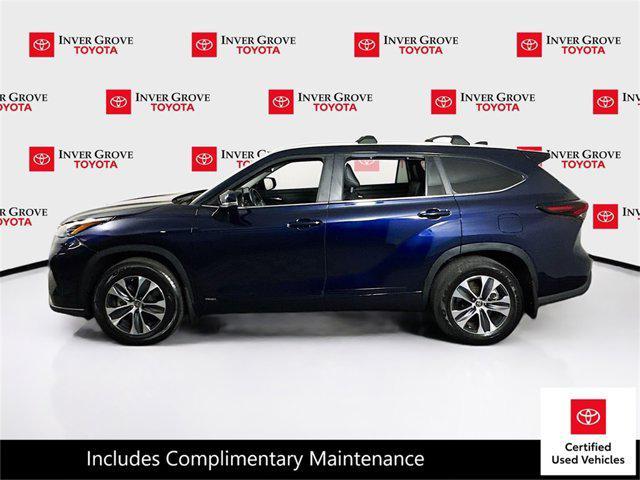 used 2024 Toyota Highlander Hybrid car, priced at $49,995