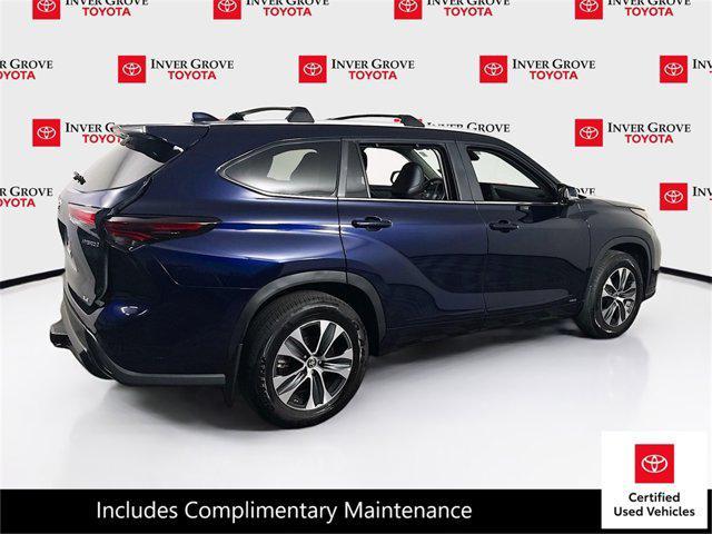 used 2024 Toyota Highlander Hybrid car, priced at $49,995