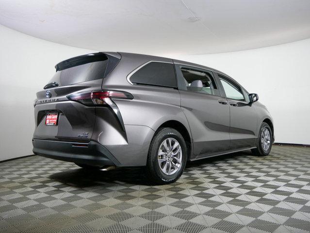 used 2023 Toyota Sienna car, priced at $39,595