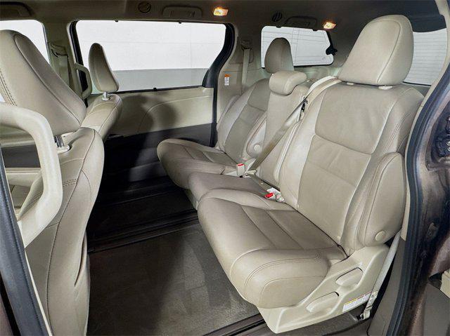 used 2020 Toyota Sienna car, priced at $30,995