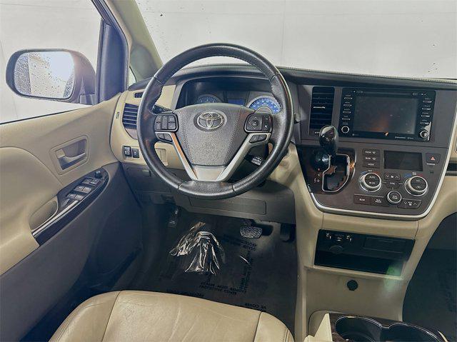 used 2020 Toyota Sienna car, priced at $30,995