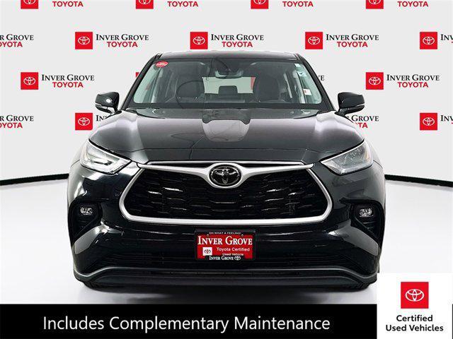 used 2023 Toyota Highlander car, priced at $37,995