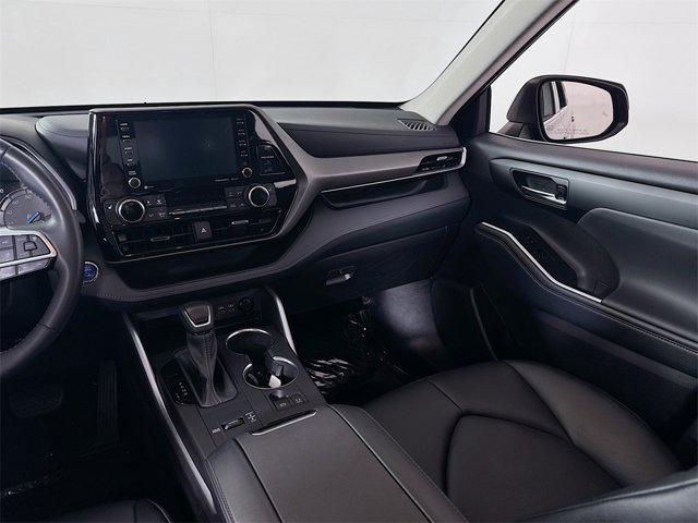 used 2022 Toyota Highlander Hybrid car, priced at $34,995