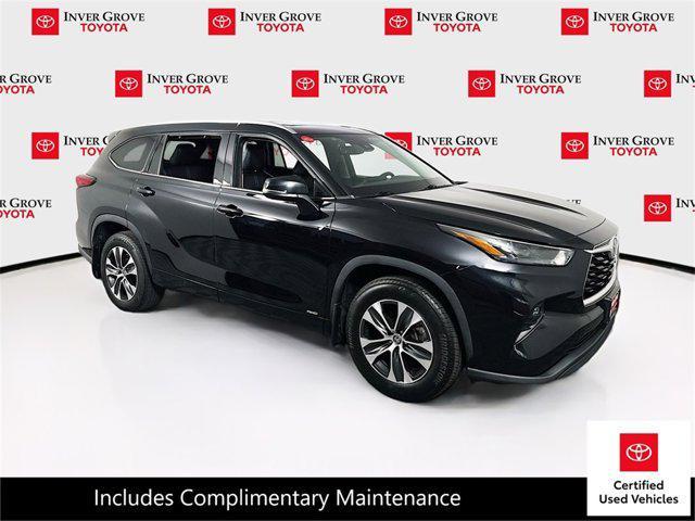 used 2022 Toyota Highlander Hybrid car, priced at $34,995