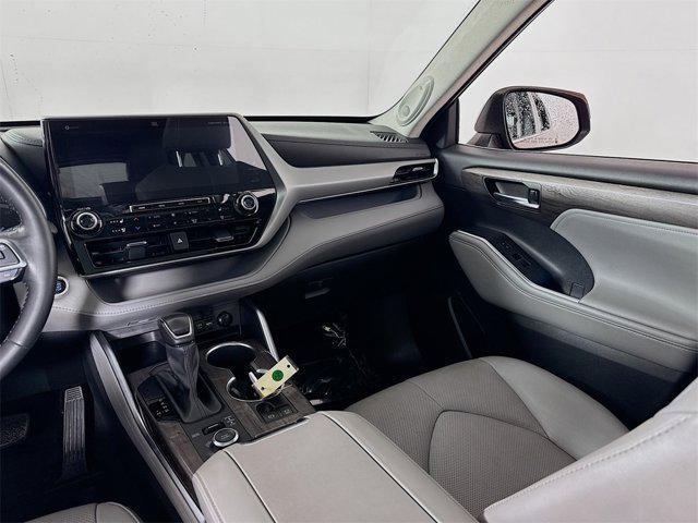 used 2021 Toyota Highlander car, priced at $42,795