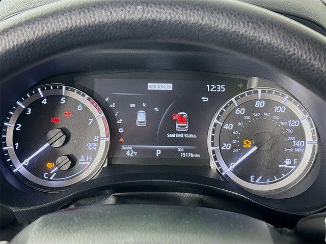 used 2023 Toyota Highlander car, priced at $33,595