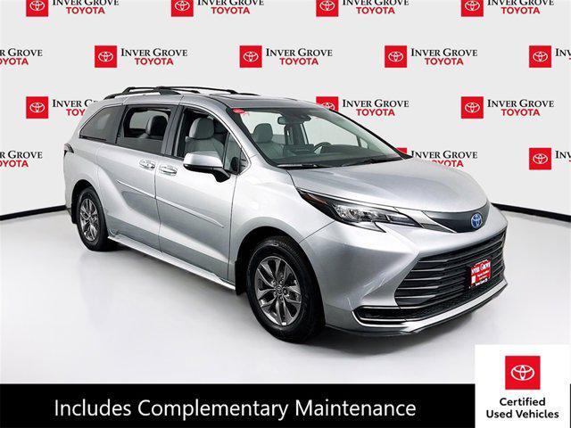 used 2025 Toyota Sienna car, priced at $49,995