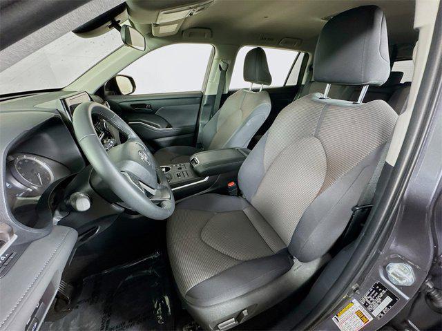 used 2024 Toyota Highlander car, priced at $42,495