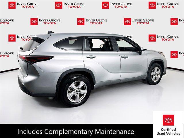 used 2024 Toyota Highlander car, priced at $37,895