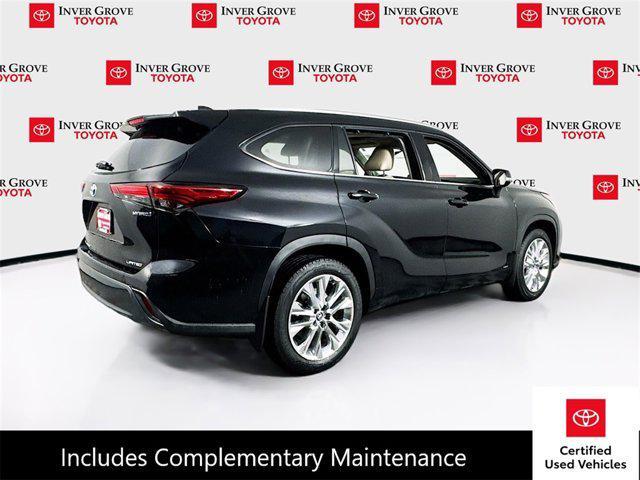used 2022 Toyota Highlander Hybrid car, priced at $41,995