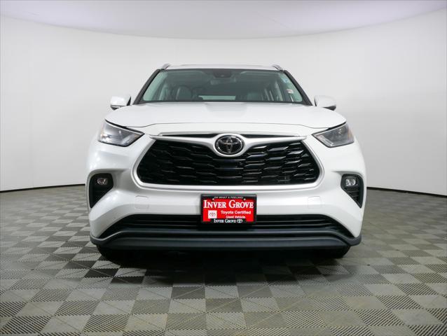 used 2022 Toyota Highlander car, priced at $44,995