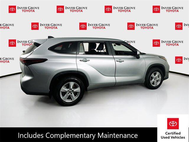 used 2024 Toyota Highlander car, priced at $43,495