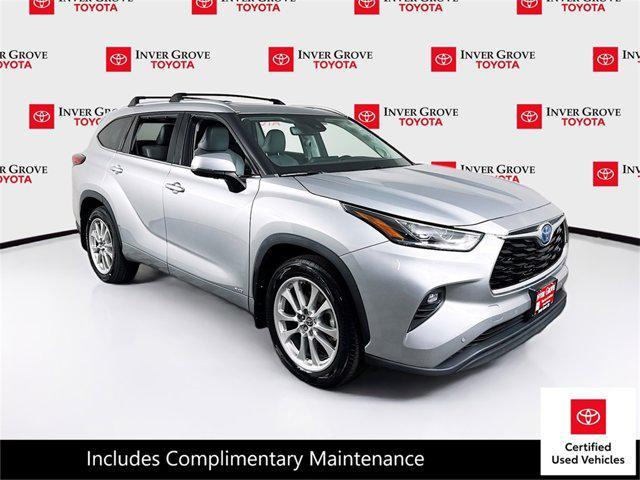 used 2022 Toyota Highlander Hybrid car, priced at $40,695