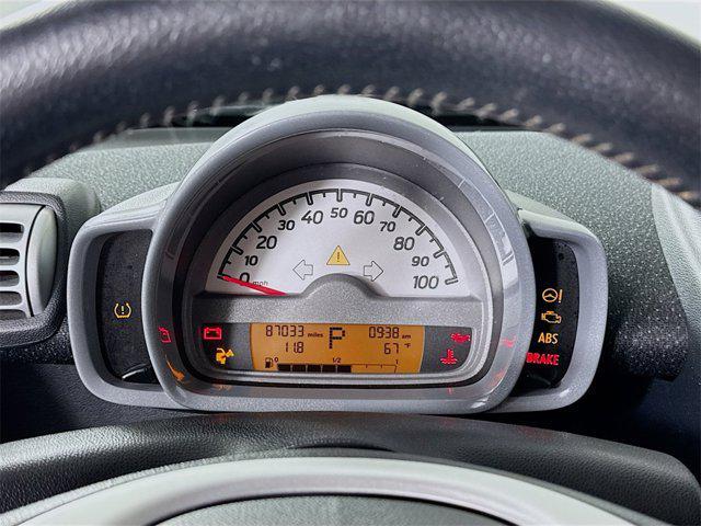 used 2009 smart ForTwo car, priced at $5,895